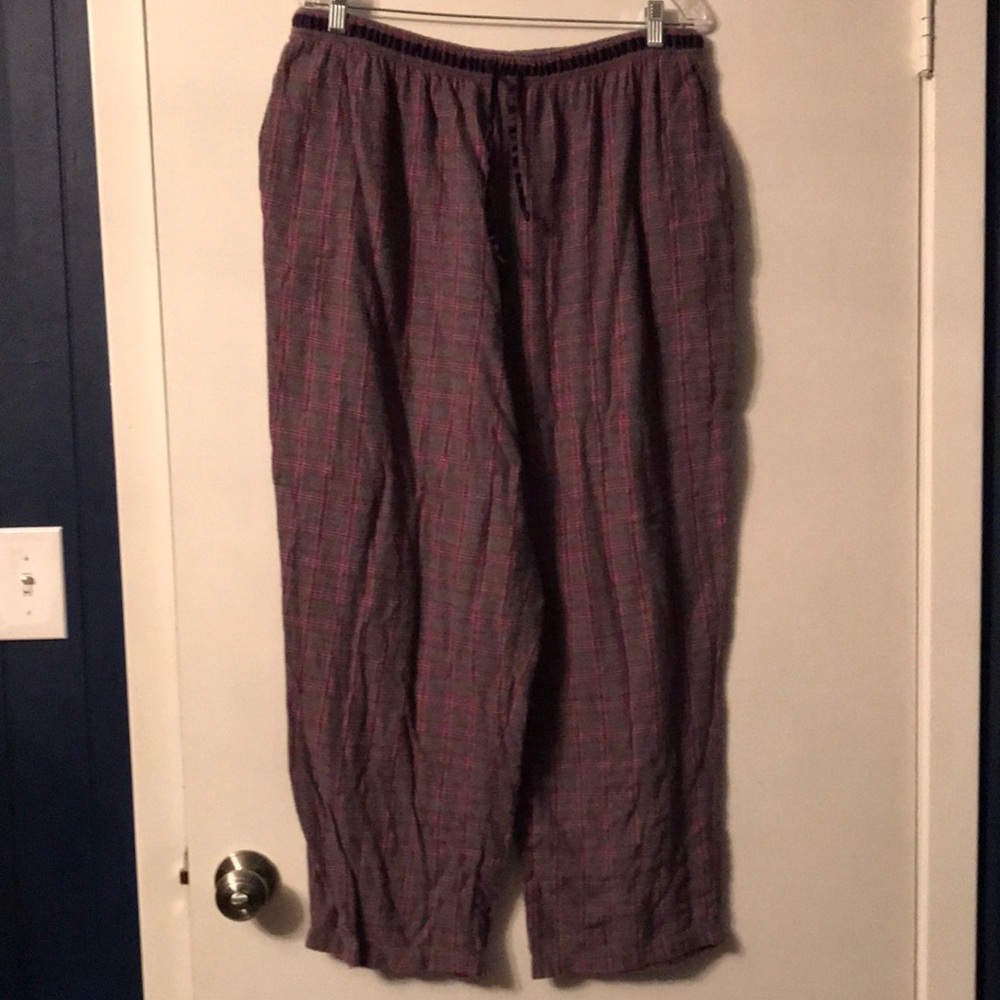 4/$20⭐️ Women’s Plus Lounging/Pajama pants XXL